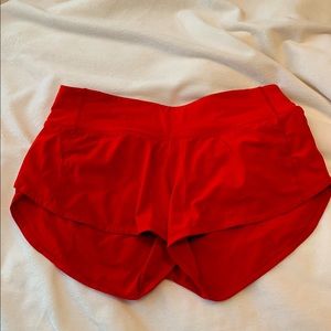 lululemon speed short 2.5” size 4(S)